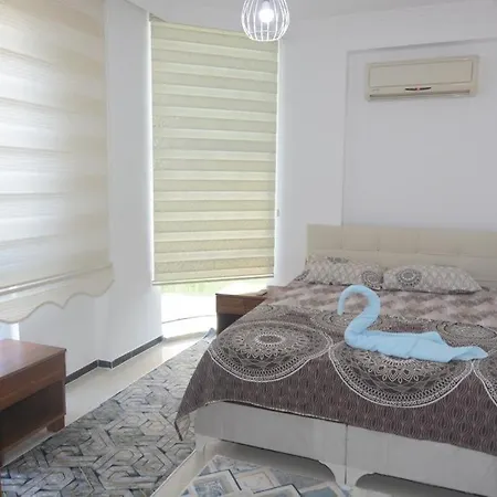 Antalya Hotel *